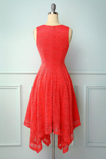 Vestido assimétrico de renda com decote em v vermelho